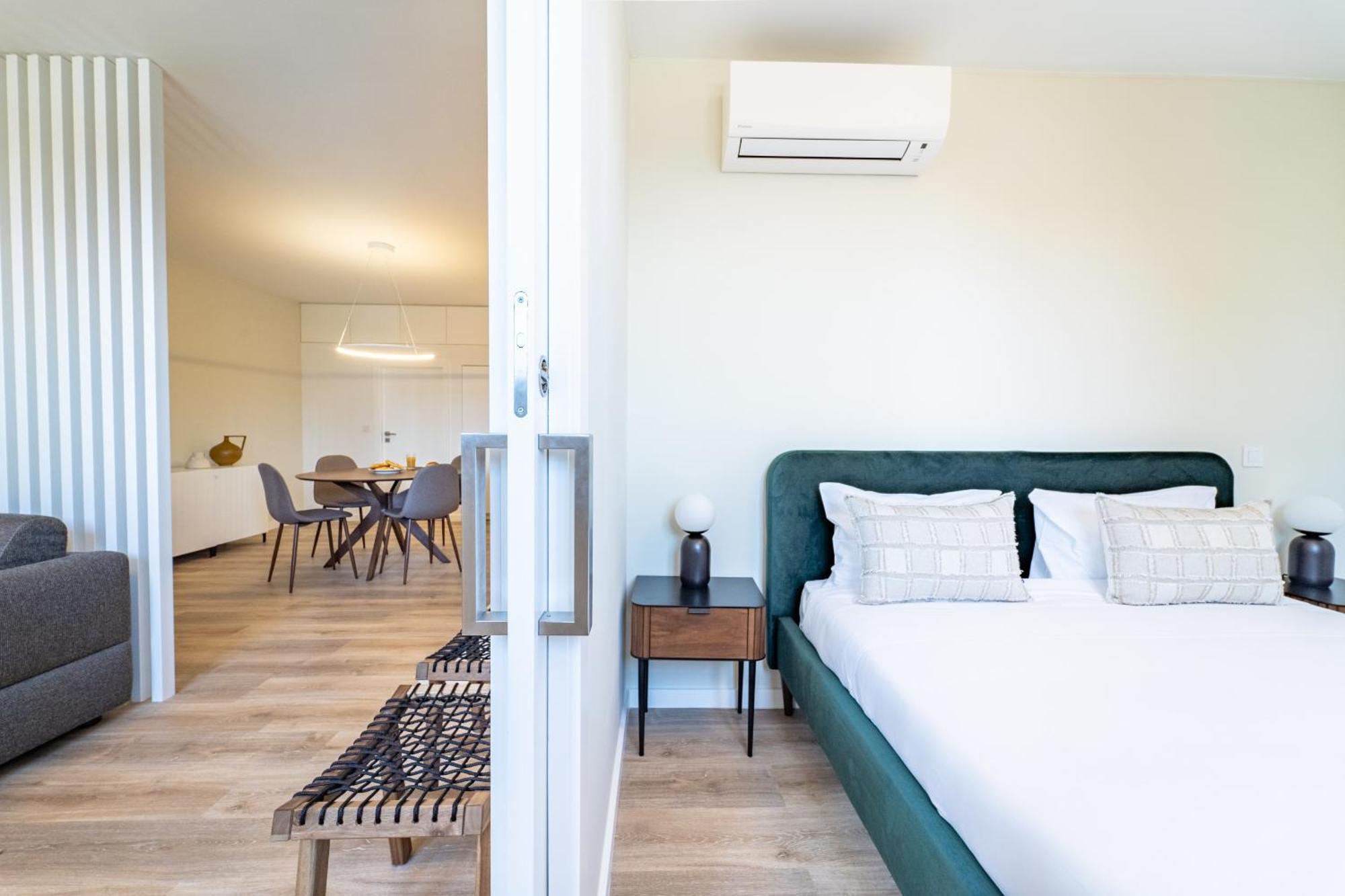 On The Square Flat - City Center By House And People Braga Exterior foto